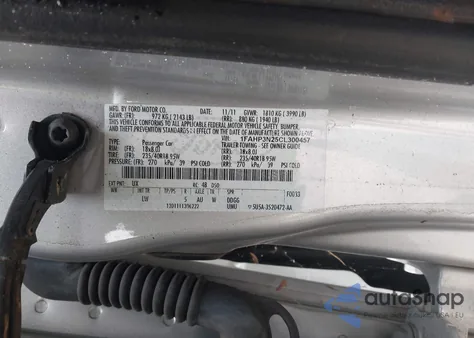 2012 Ford Focus Titanium z USA, uszkodzony, nr VIN 1FAHP3N25CL300457